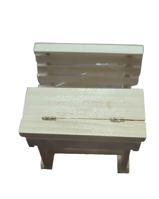 Deco Foam 70515 miniatura banco scuola 7x5,8x6 cm